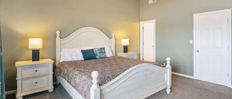 4 bedrooms, WiFi, bed sheets