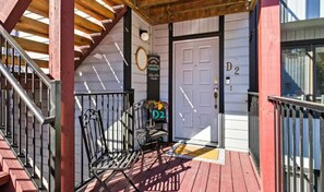 Exterior detail - LAKE VIEW Condo - 3BR Sleeps 8 - Osage Beach (Osage Beach)