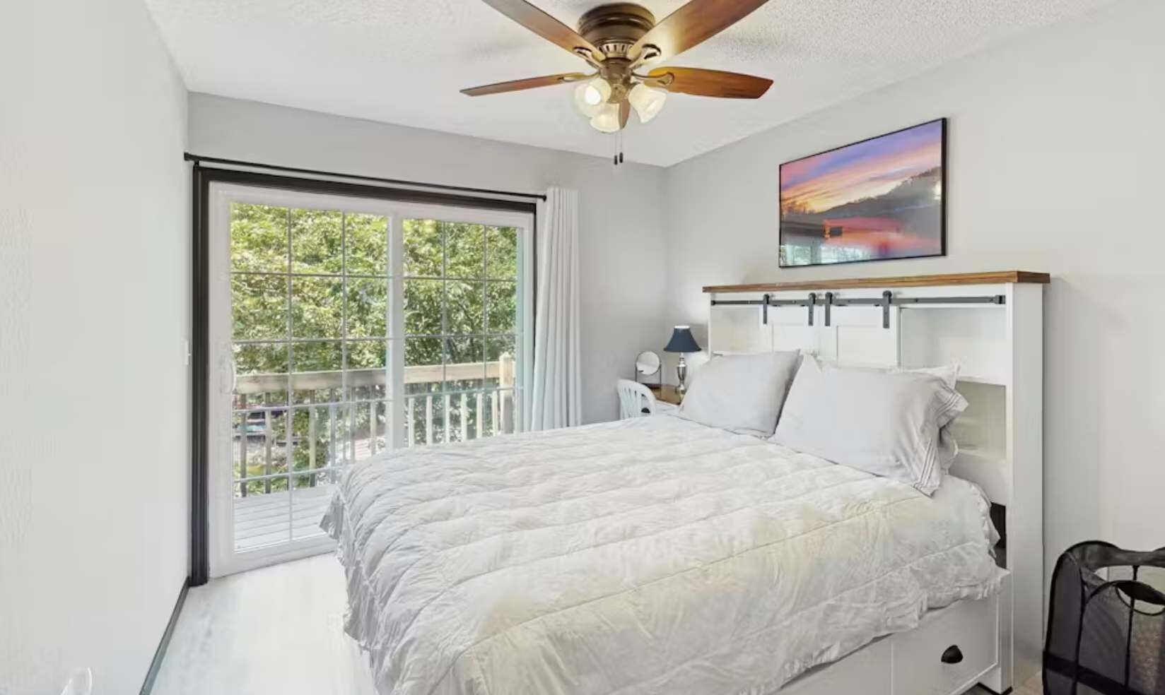 3 bedrooms, WiFi, bed sheets