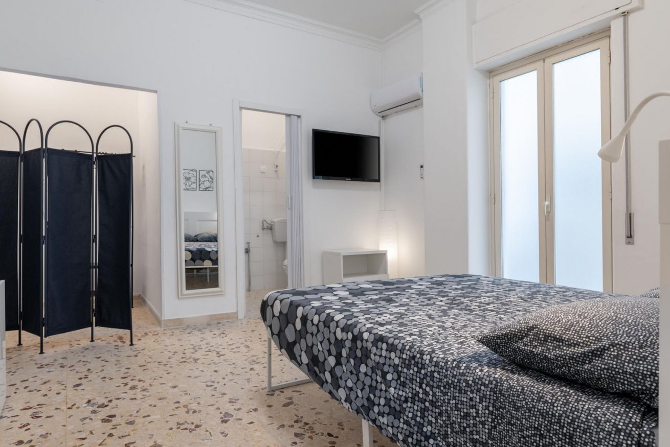1 bedroom, iron/ironing board