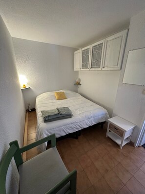 2 Schlafzimmer, Bettwäsche
