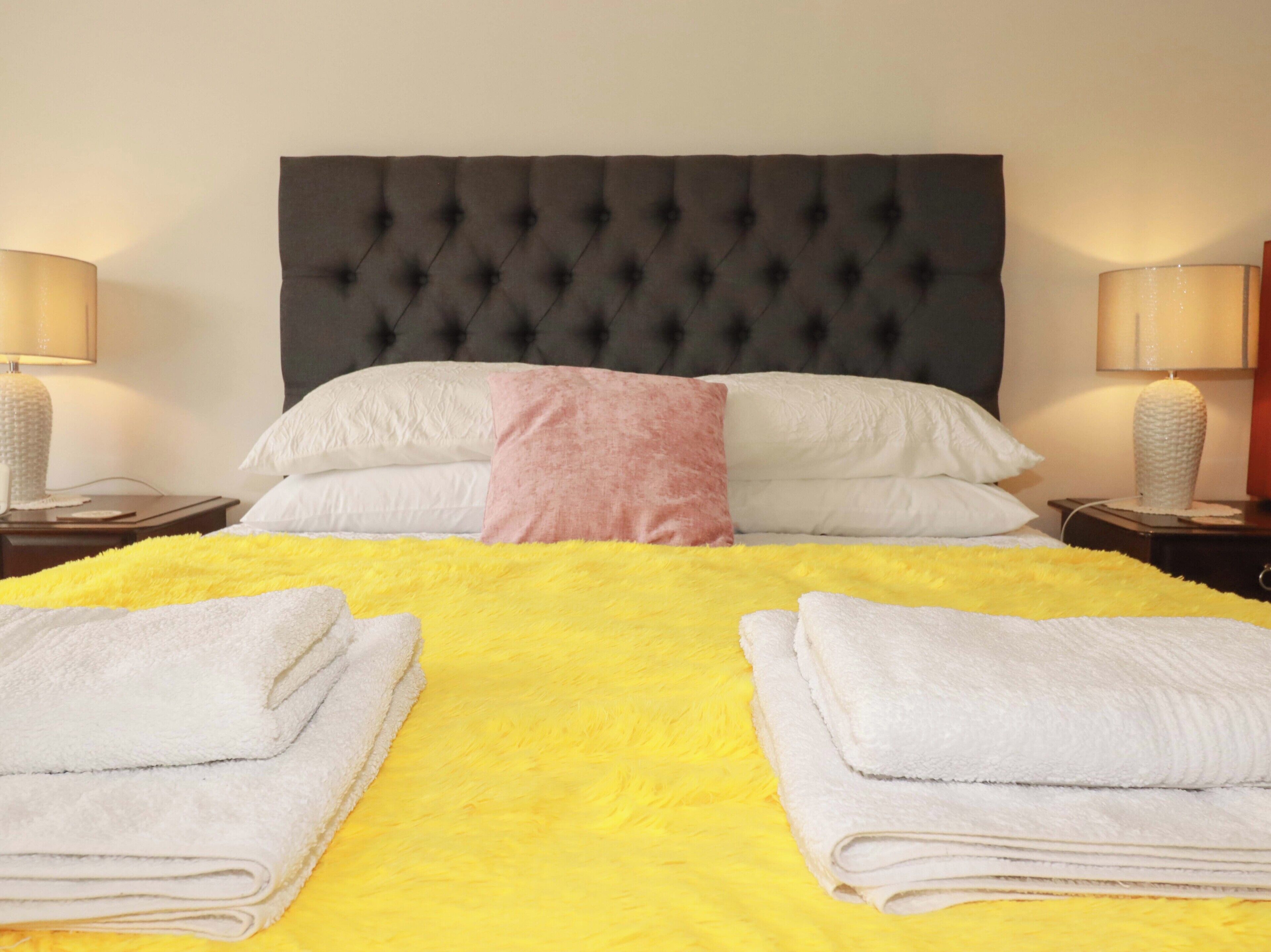 2 bedrooms, WiFi (free), individually decorated, individually furnished