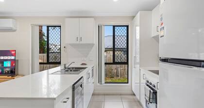 Spacious Family Retreat| Near Hospital & Hyperdome