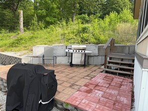 Terrace/patio - Charming Lakeview 3 Bedroom House with Boat Slip & Ramp. Clear Water Bay Marina (Eucha)