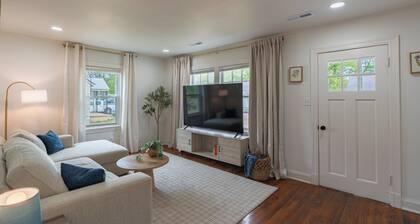 Murfreesboro Gem Near Square + MTSU - Cozy Cottage