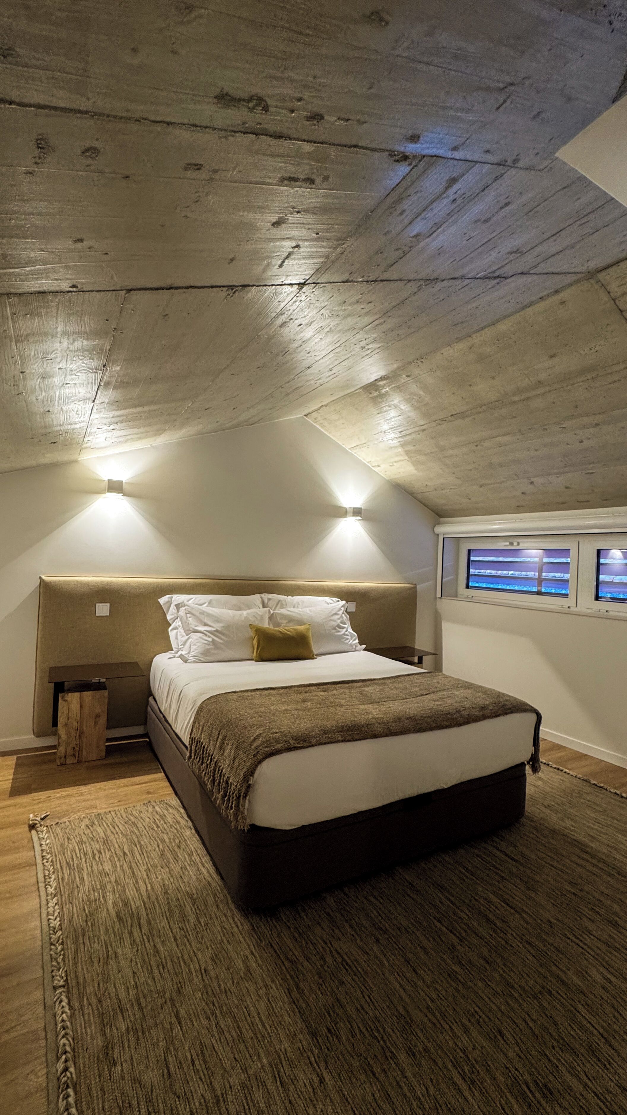 2 slaapkamers, een strijkplank/strijkijzer, wifi, beddengoed