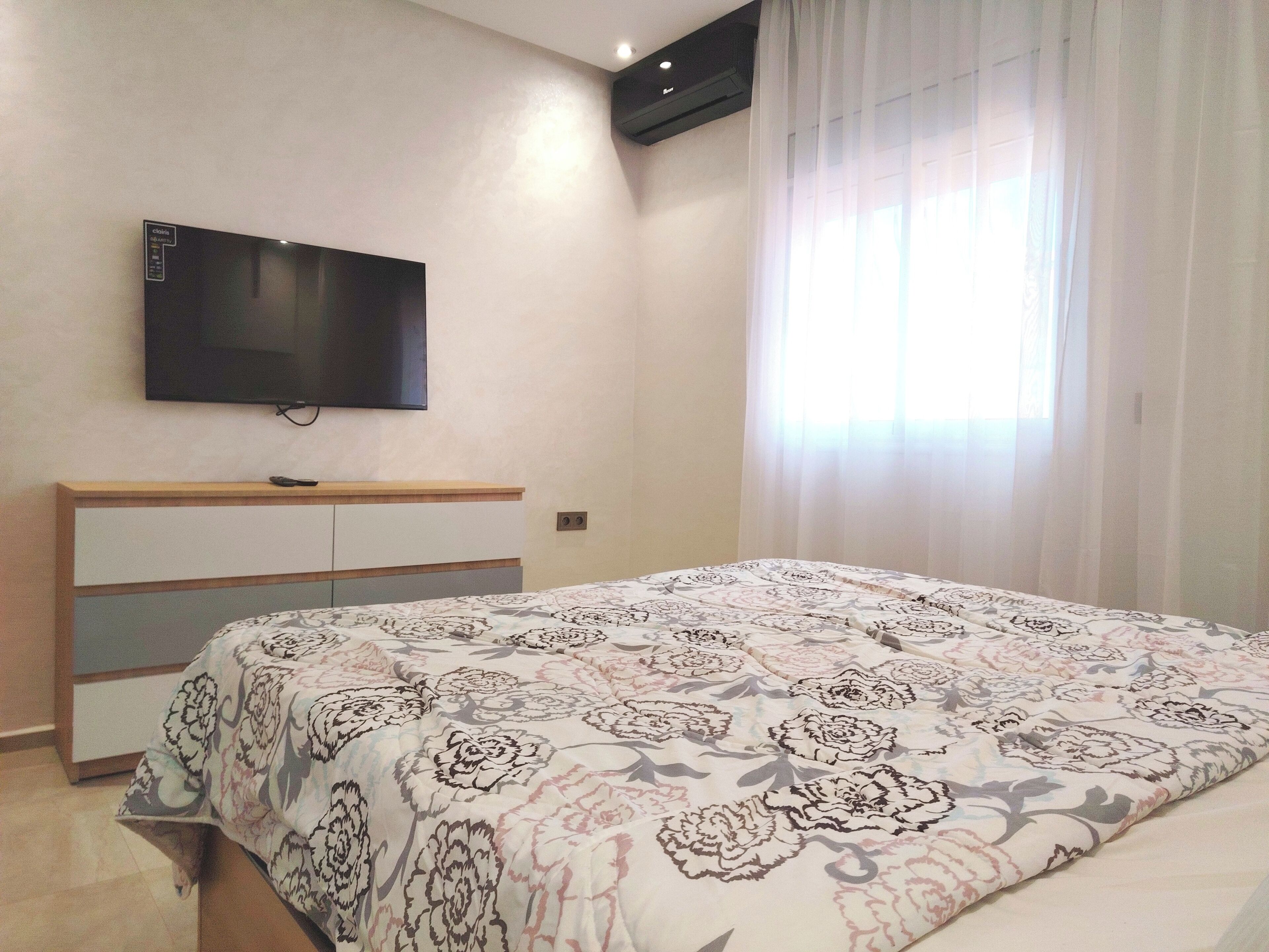 2 bedrooms, Internet
