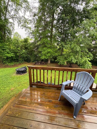 Yeti Escape I Cozy 2BR I 15m to RRG I Wi-Fi