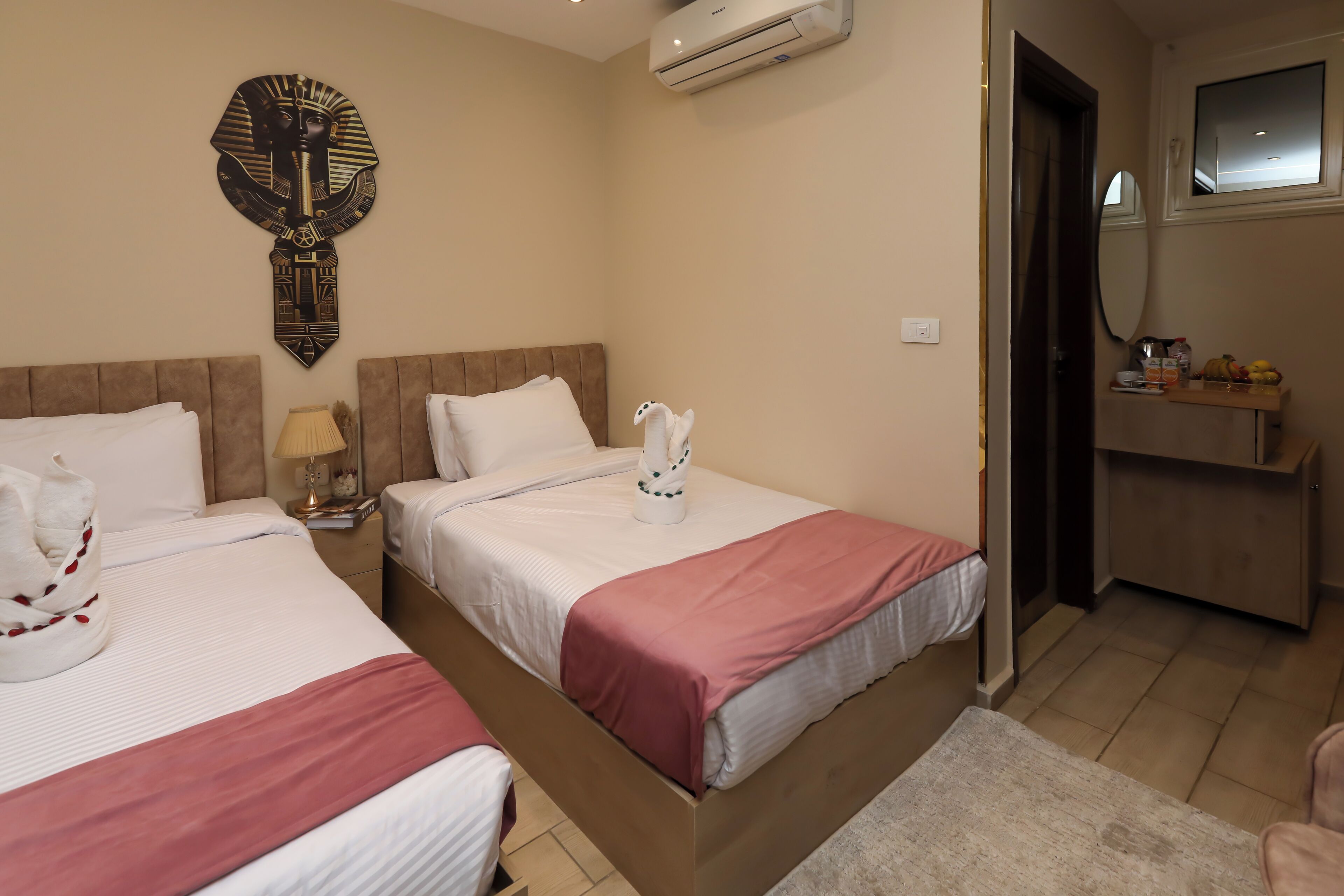 Deluxe Double or Twin Room