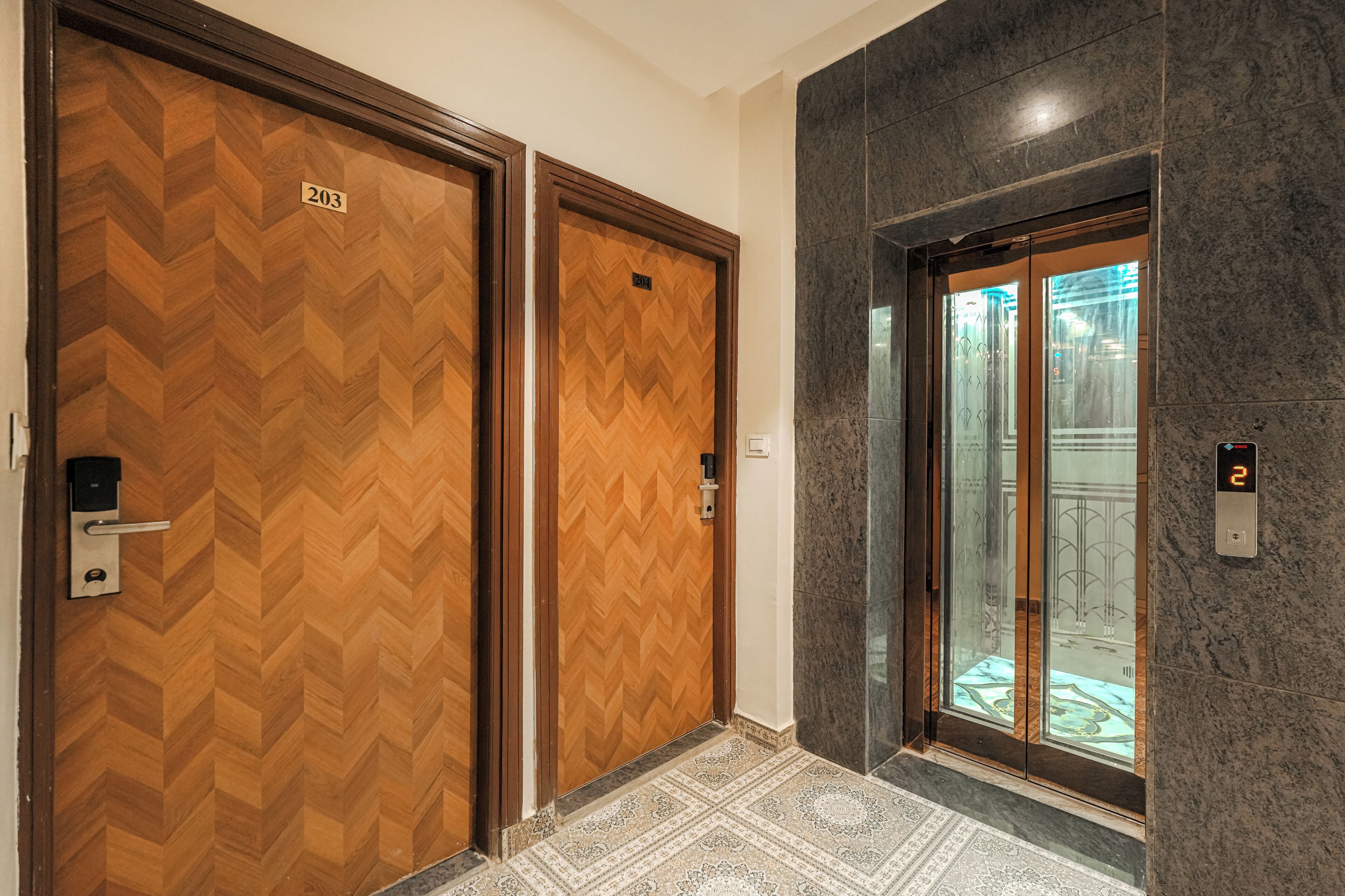 Elevator