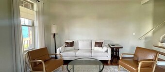 Luxury 4BR House on Riverfront in Davis WV