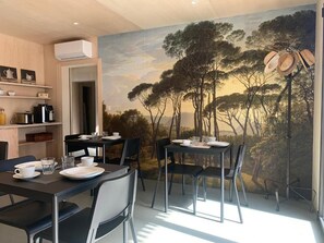 Dining - Les libellules (Gémil)