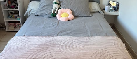5 室のベッドルーム、WiFi