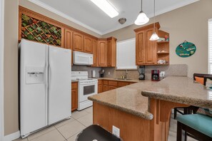Fridge, microwave, oven, stovetop - Beachfront Condo with Private Balcony Pool (South Padre Island)