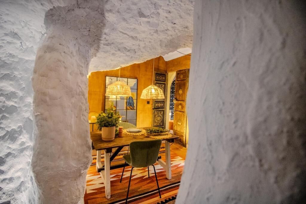 Suite Deluxe, vistas a la montaña | Restauración