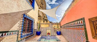 XUQ Hotels Al-Axara