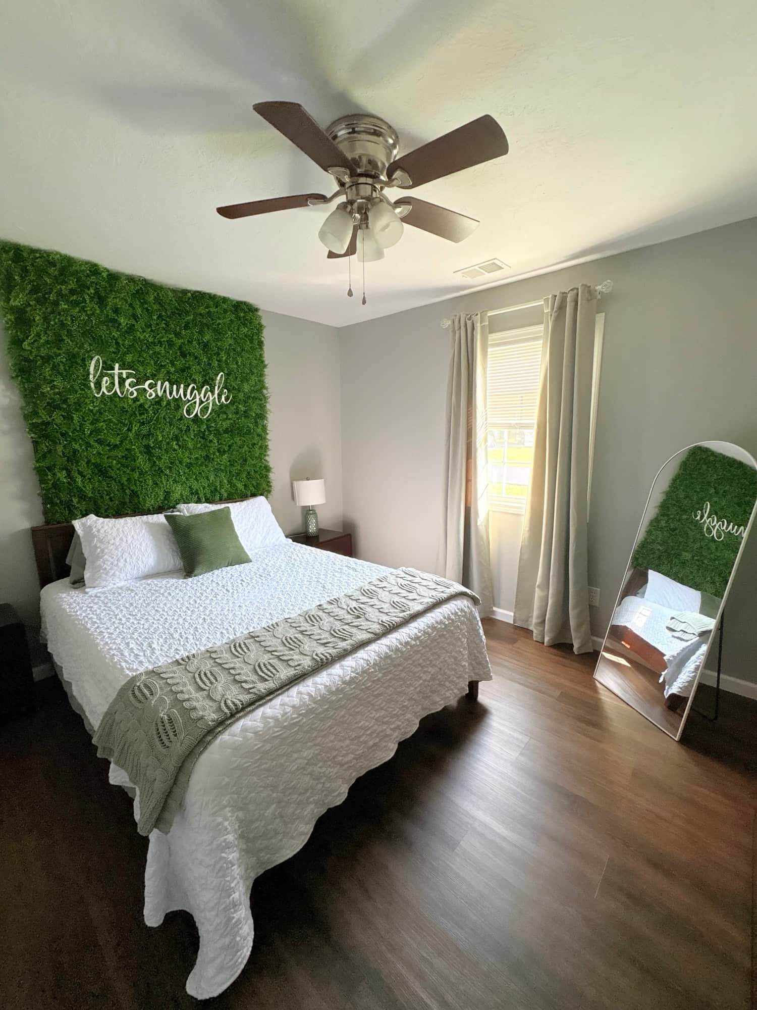 2 quartos, ferros/tábuas de passar roupa, Wi-Fi, roupa de cama
