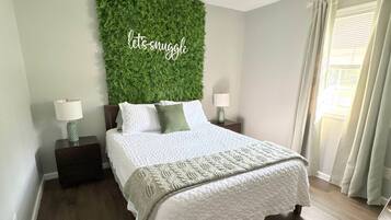 2 quartos, ferros/tábuas de passar roupa, Wi-Fi, roupa de cama