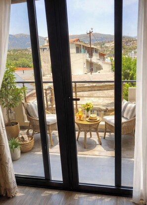Interior - Apartments 4
Charming 2-bedroom apartment with AC in soothing Himare (Himare)