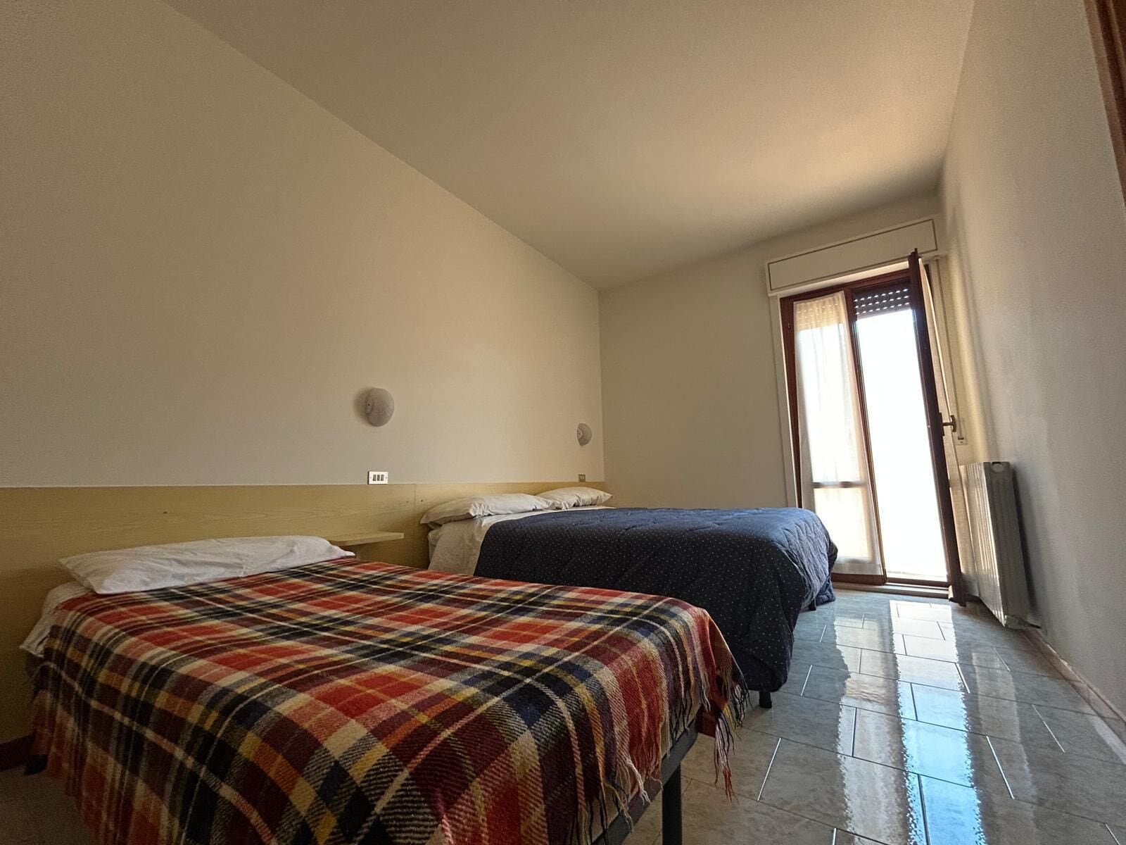4 chambres, accès à Internet, literie fournie