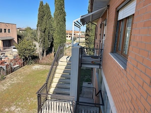 Property grounds - Apartment ample parking and view of Assisi near the Porziuncola - Sole (Santa Maria degli Angeli)