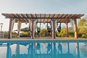 Pool - Casa Baixa - Serene ecological country house with swimming pool (Moncarapacho)