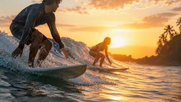 Surfing/boogie boarding