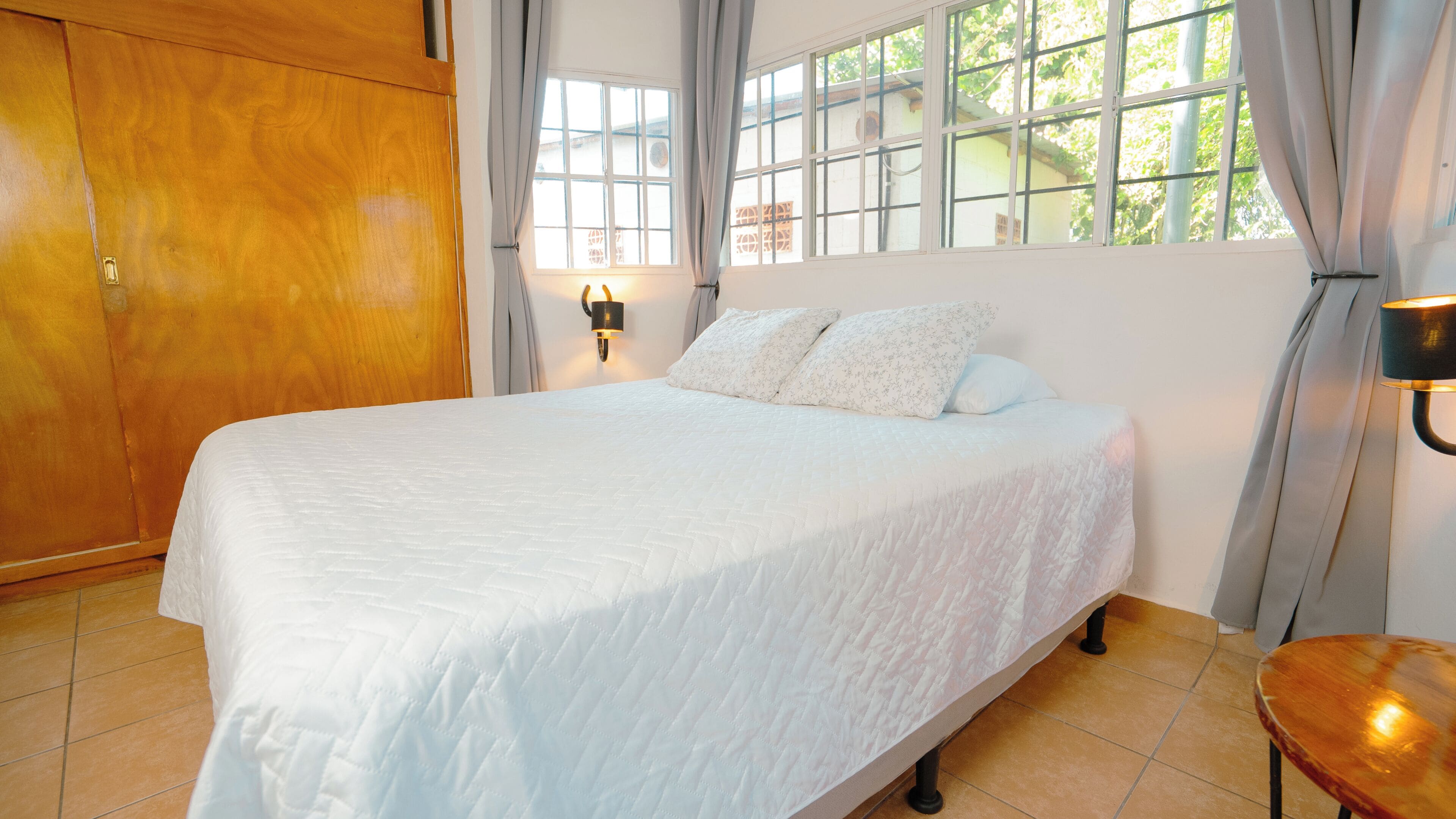 Charming exclusive villa, 6 bedrooms, mountain view | Premium bedding, down duvets, individually decorated