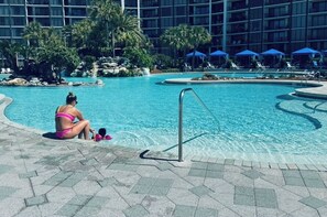 Pool - WOW! OCEAN FRONT Resort at Edgewater! Fully Renovated Coastal Escape (Panama City)