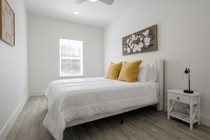 WiFi - Brand New Duplex Near Downtown (Sulphur Springs)