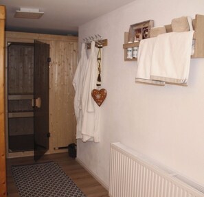 Interior - Vacation apartment with its own sauna (Hofsgrund)