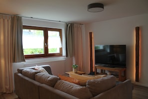 Living area - Vacation apartment with its own sauna (Hofsgrund)