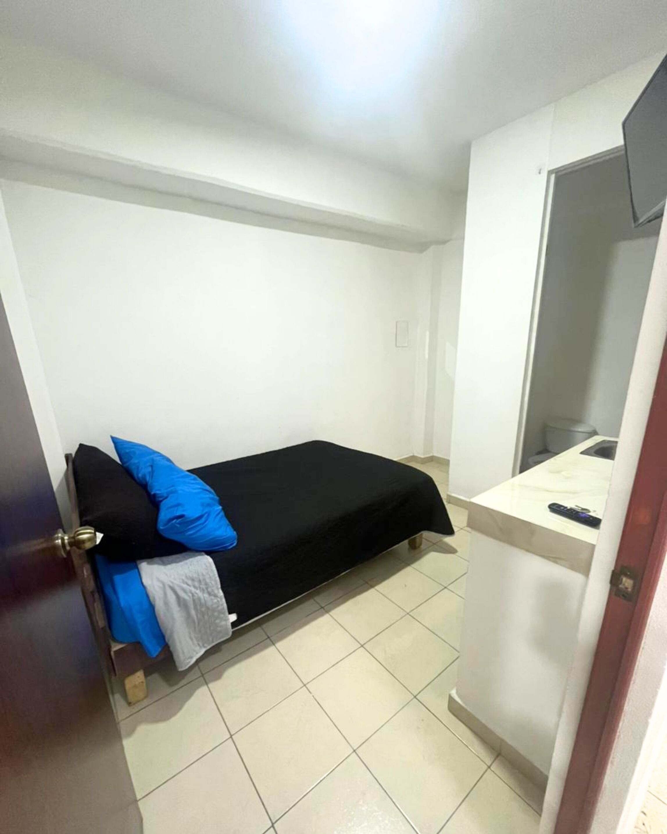 Rom – basic, 1 queensize-seng