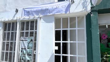 Bagian depan properti
