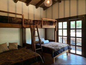 4 slaapkamers, internet, beddengoed