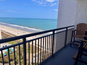 Property grounds - Coastal Escape with Oceanview 1bedroom Condo (Myrtle Beach)