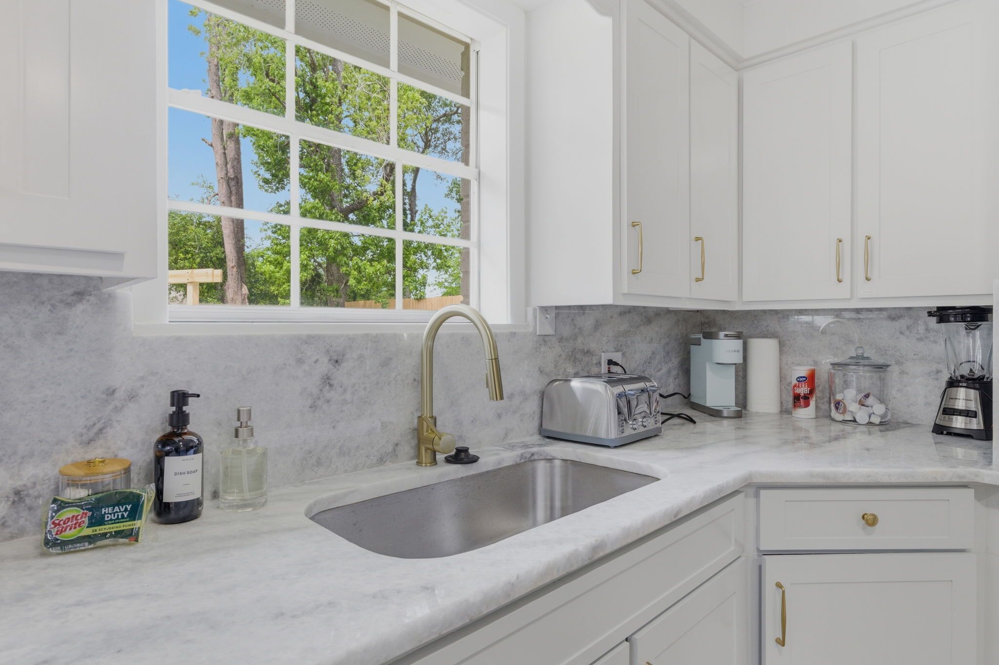 Microwave, oven, dishwasher