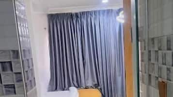 Desk, laptop workspace, free WiFi