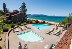 Pool - Mauna Lua-Studio, Lake Resort Property - King bed - Private Beach,No resort fees (South Lake Tahoe)