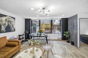 Interior - Prime Polanco 5BR Apt Near Masaryk (Mexico City)
