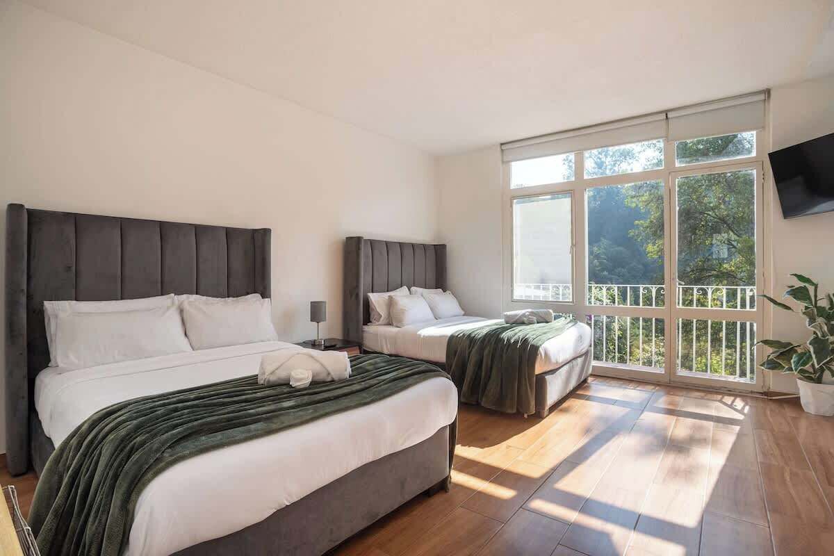 7 Schlafzimmer, Bügeleisen/Bügelbrett, Reisekinderbett, WLAN