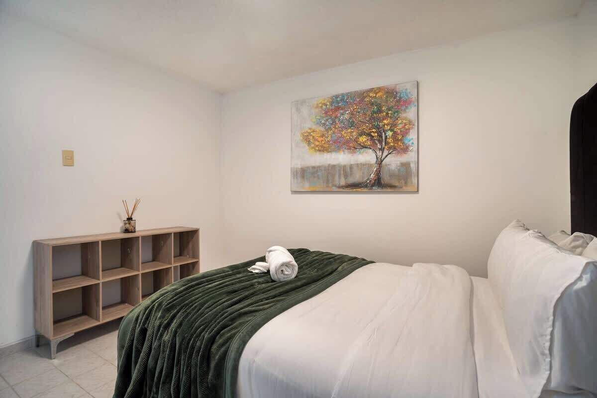 7 bedrooms, iron/ironing board, travel cot, WiFi
