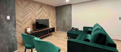 TV, offices