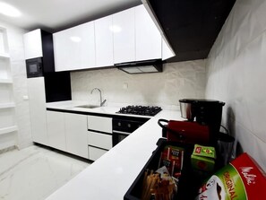 Private kitchen - Espace Virage type F4 (Dakar)