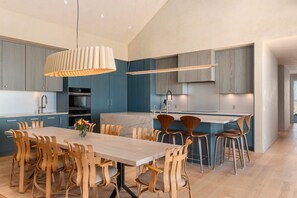 Dining - Architect-Designed Lux Estate, Spa, Mt view (Tetonia)