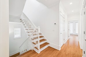 Interior - NEW! 30A Chic 6 King Bedroom Showstopper! Sleeps 17! Seacrest Beach! HUGE POOL! (Inlet Beach)