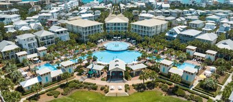 NEW! 30A Chic 6 King Bedroom Showstopper! Sleeps 17! Seacrest Beach! HUGE POOL!