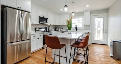 Renovated 3BR Close to Downtown