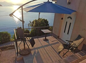 Terrace/patio - Green House - Studio with Terrace and Sea View (Sobra)