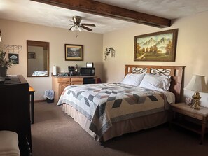 5 Schlafzimmer, Bügeleisen/Bügelbrett, kostenloses WLAN, Bettw äsche